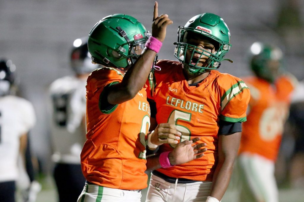 LeFlore beats Elberta 20-8 to keep playoff hopes alive; BCHS beats Murphy 56-0, Jackson romps 41-0